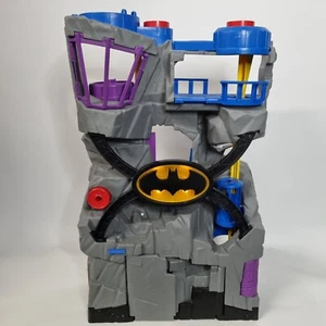 Fisher Price Imaginext Batman Batcave Playset DC Super Friends Lights Up - Picture 1 of 9
