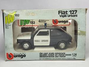 DE COLECCIÓN 1/24 BURAGO FIAT 127 POLICÍA VIGILI URBANI SOMBRERO 132 Modelo Coche Caja Original - Imagen 1 de 18
