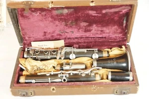 Vintage Jean Lambert Wood Clarinet Instrument Made in France with Carrying Case - Picture 1 of 6