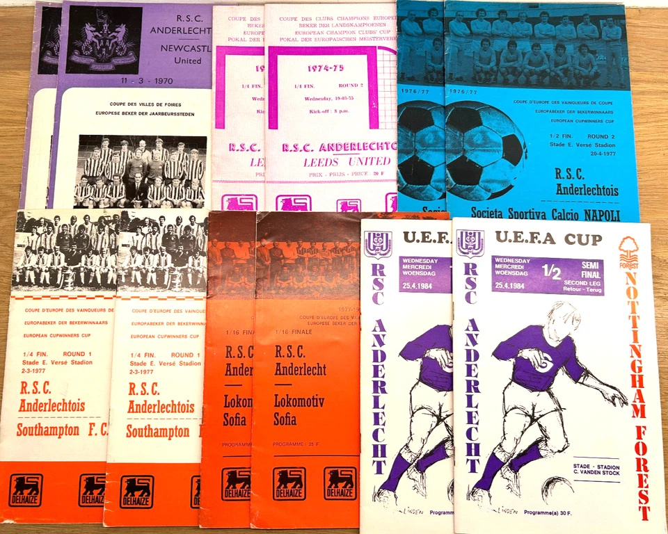 Football programmes - BELGIUM - Clubs: RSC ANDERLECHT - Updated 1 October - Image 1 of 1