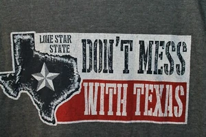 Don't Mess With Texas Gray T-Shirt Printed in the USA! Size M - Picture 1 of 4
