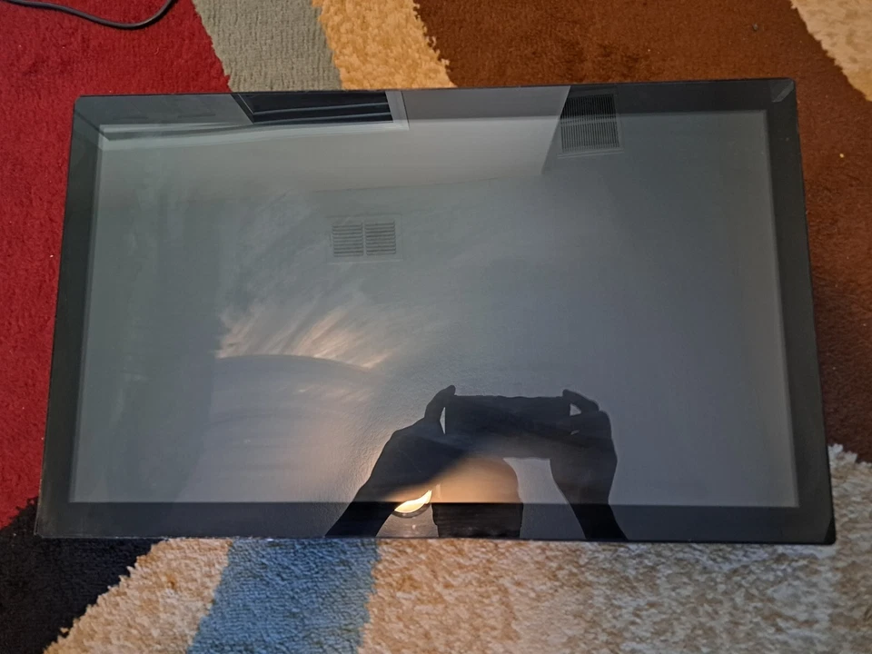 Planar PT2245PW 22" LCD Full HD Touchscreen LCD Monitor. TESTED NO CABLE/STAND - Image 1 of 4