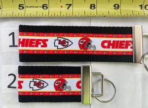 Kansas City Chiefs Keychain Fob Stocking Stuffer Great Gift 4 Him Her Mom Dad - Picture 1 of 1