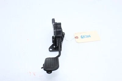 10-13 LEXUS IS250C GAS THROTTLE PEDAL Q5316 - Image 1 of 4