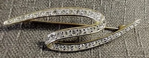 Monet Lapel Brooch Rhinestones Gold Tone Sparkle Fashion Pin Signed Monet 1990s - Picture 1 of 3