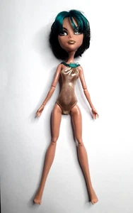 Monster High Core Cleo De Nile Bangs Restyled - Picture 1 of 1