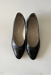 Vintage CHANEL Black Leather Cap Toe Heels Size 37 - Picture 1 of 9