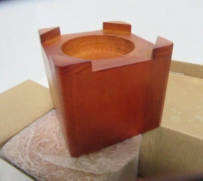 Juego de 4 elevadores de cama de madera 3,5" acabado caoba cálido elevadores de cama baño y más allá Foto 1 de 4