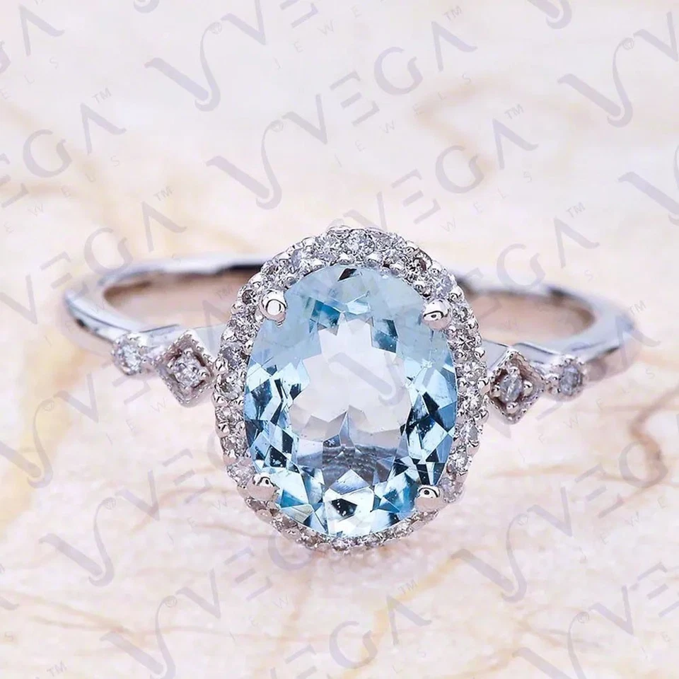 4.50Ct Oval Shape Natural Aquamarine and Diamond Halo Ring 950PT Platinum Plated - Image 1 of 4