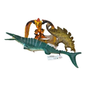 Lot of 3 Schleich Mythical and Dinosaur Figures 14568-42511- 15026- Retired NWT - Picture 1 of 12