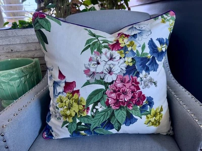 紫色 Freesia Hydrangea Hollywood Regency Barkcloth 枕套复古面料 — 第 1/4 张图片