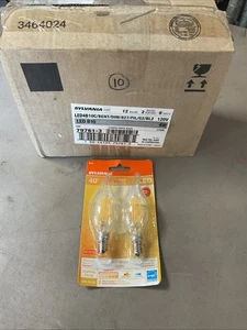 New Box Of 12 Sylvania 4W LED B10 Dimmable Light Bulbs 2700K E12 Candelabra - Picture 1 of 3