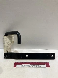 Blue Bird Bus 1309301 Jackknife Entrance Door Flush Mount Keeper NOS - Picture 1 of 3