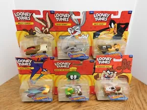 Set completo 2016 Hot Wheels ""Looney Tunes"" Personaggi Cars - Foto 1 di 15