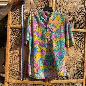 Chubbies The Nutter Aloha Island Kleidung 1/4 Knopf unten bunte Kleidung Herren Größe L - Bild 1 von 6