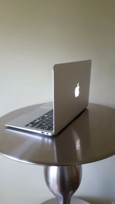 Notebook Apple MacBook Air  Foto 1 de 4