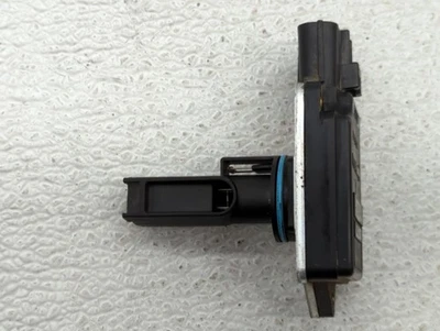 2000-2004 Ford Focus Mass Air Flow Meter Maf B164U - Image 1 of 4