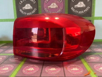 2012 Volkswagen Tiguan четверть панели смонтирован пассажирской стороне задний фонарь OEM - Изображение 1 из 4