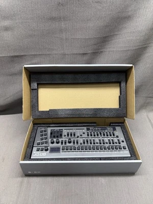 Roland Boutique JD-08 Programmable Synthesizer - (FAST SHIPPING) - Image 1 of 4