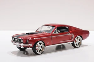 ERTL 1968 FORD MUSTANG GT TOYS R US ESCALA 1:18 DIECAST ROJO - Imagen 1 de 7