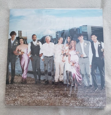 LP Rm (Bts) - Right Place Wrong Person New Vinyl  Photo Book, Photos, Poster Foto 1 de 2