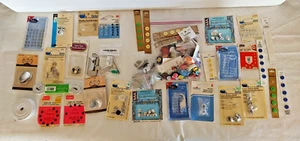 LG Lot of Buttons, Snaps Fasteners, Buckles, Hooks, Rolled Hemmer Feet #25008 - Picture 1 of 13