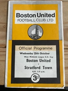 DIE PROGRAMMKABINE Boston United v Stratford 1967 West Midland Regional League - Bild 1 von 2
