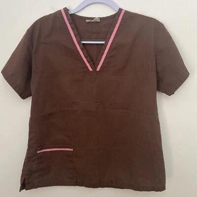 Blusa Médica Urbane Uniforme Médico Marrón Rosa Cuello en V Pequeña Foto 1 de 4