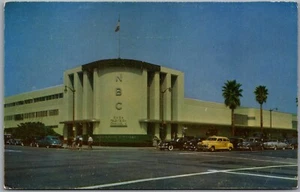 Postcard Hollywood California NBC Radio City Studios Sunset and Vine Old Cars - Bild 1 von 2