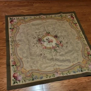 Pieza central vintage de alfombra francesa para lanzar rosas - Imagen 1 de 9