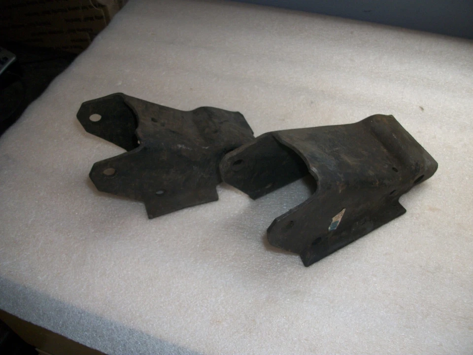 Chevrolet Chevy II NOVA 1962 A 1967 JUEGO DE MONTAJE DE CUADRO DE 6 CILINDROS NOS Foto 1 de 4