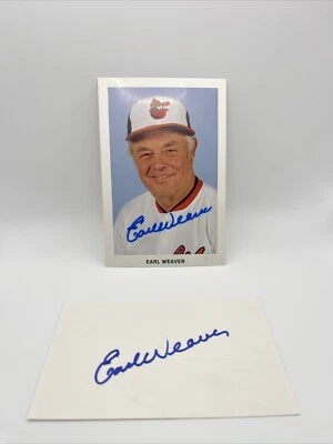 Earl Weaver Autographed Postcard And Index Card. Baltimore Orioles  - Image 1 of 4