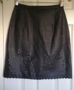 NEWPORT NEWS STYLEWORKS Black Leather Above Knee Lined Skirt ~ Size 8 *Nice!* - Picture 1 of 8
