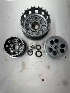 2007-2008 SUZUKI GSXR 1000 OEM CLUTCH BASKET CLUTCH KIT CLUTCH PRESSURE PLATE - Picture 1 of 7