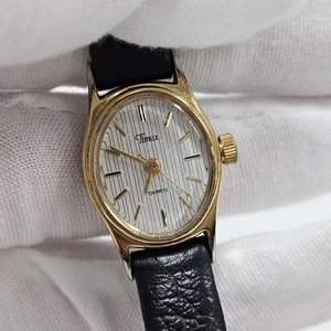 Vintage Timex Analog Quartz Ladies Watch Striped Dial Leather Band NEW BATTERY  - Picture 1 of 8