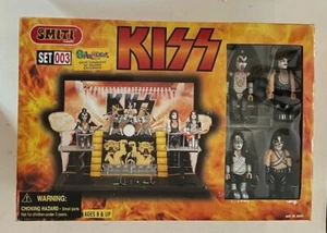 KISS Alive II Playset Gene Simmons Exclusive Figures Smiti NEW - Picture 1 of 1