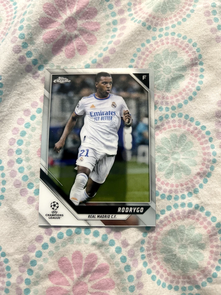 Topps Chrome 2022 Champions League Rodrygo Real Madrid C.F. No.161 - 1 Card - Image 1 of 1
