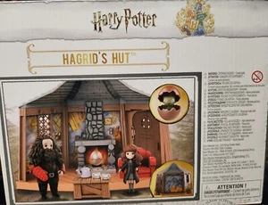 Wizarding World Harry Potter, Magical Minis Hagrid’s Hut Playset with 2 Figures - Picture 1 of 4