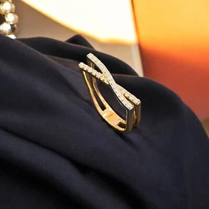Herrlich 0,30 Cts Runder Brillant F/VS1 Diamanten Sich kreuzender Ring 14K Gold - Bild 1 von 15