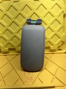 2020-2021 Kia Soul Center Console LID Armrest Arm Rest Leather Gray Oem - Picture 1 of 11