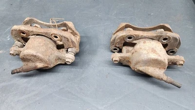 1979 Datsun 280zx 前刹车卡钳 — 第 1/2 张图片