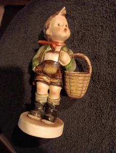  Hummel Village Boy  Figurine 5 1/2" Incised CROWN MARK - VERY RARE - Picture 1 of 5