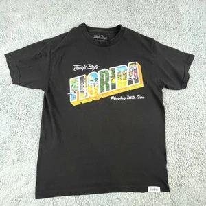 Camiseta Jungle Boys Playing With Fire FL para hombre M negra gráfica cada letra arte - Imagen 1 de 6