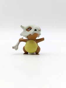 Pokémon Tomy Cubone Nintendo 1.5" Mini Figura 2016 Figura Juguete - Imagen 1 de 8