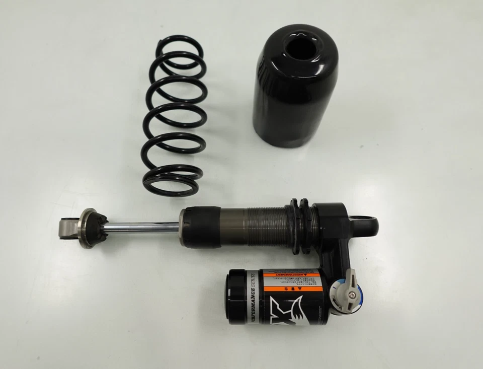 2018-2019 Arctic Cat M 8000 硬核 / XF 9000 原始设备制造商中心冲击 3704-212 — 第 1/4 张图片