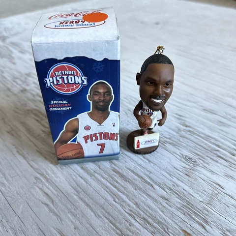 NBA Basketball Ben Gordon Detroit Pistons Mini Bobblehead Holiday Ornament -NIB Cover