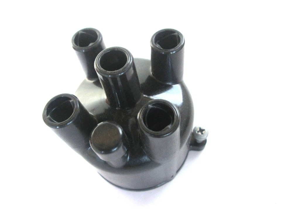 Tapa Distribuidor Automotriz C220 BWD Nueva De Colección Foto 1 de 3