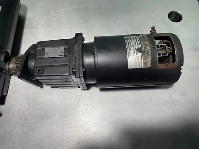 Crown CAD17NZ33A  Order Picker Forklift Steer Motor Gearbox P/N 114-008-594-101 - Image 1 of 4