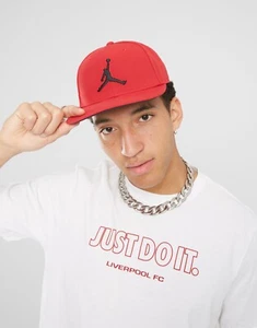 NEW NIKE HOH AIR MICHAEL JORDAN AJ FLIGHT RED PRO HAT CAP BULLS JUMPMAN UNISEX - Picture 1 of 14