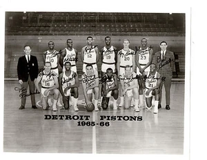 1965 1966 DETROIT PISTONS 8X10 TEAM PHOTO DEBUSSCHERE MILES BASKETBALL - Picture 1 of 1